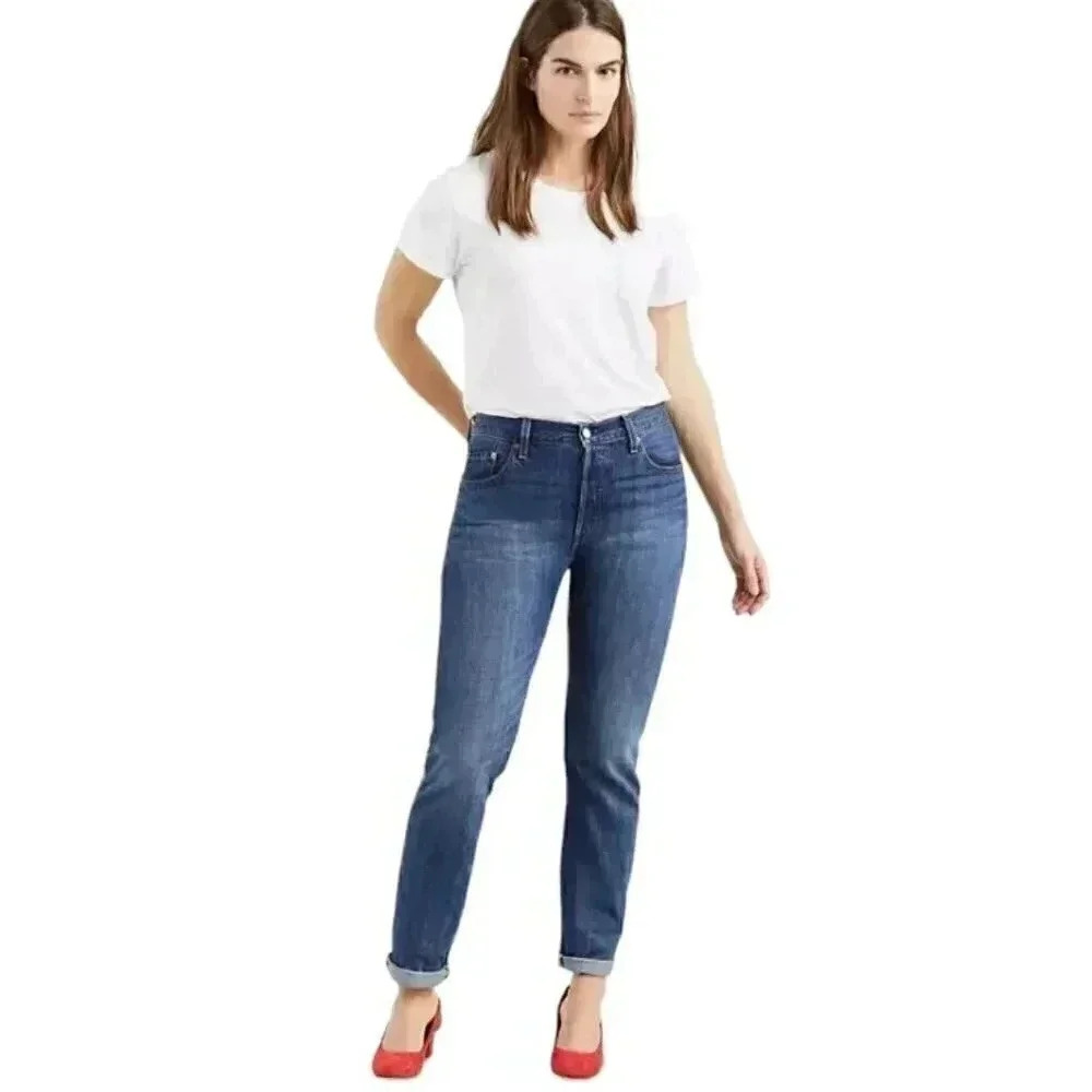 Levi's 501 Jeans Button Fly Relaxed Rolled Blue  Medium Wash Size 26